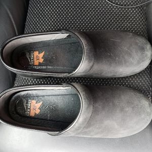Dansko Shoes Size 38